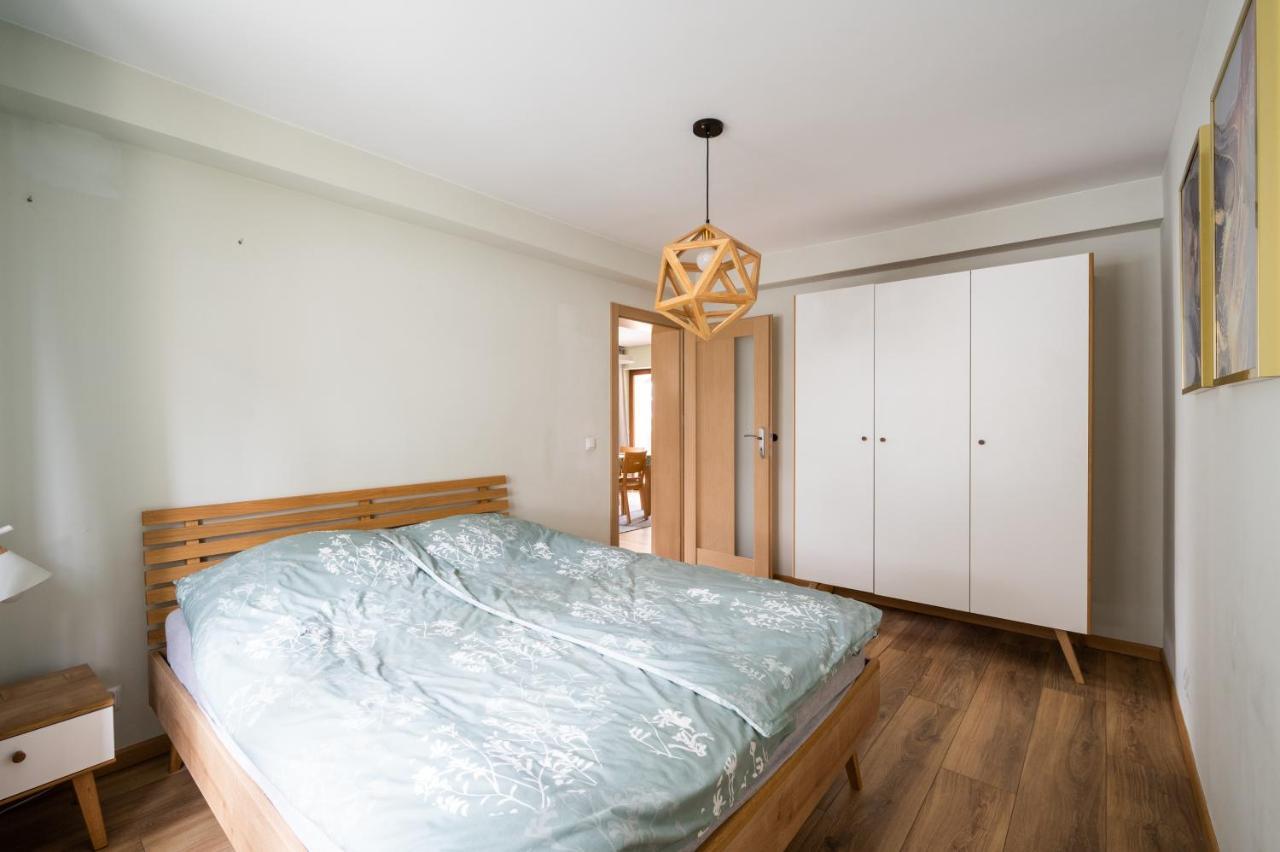 Apartament Albatros 75M Z Ogrodkiem Lägenhet Warszawa Exteriör bild